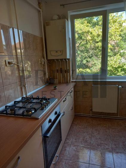Inchiriez apartament cu 3 camere si garaj in Timisoara zona Tipografilor
