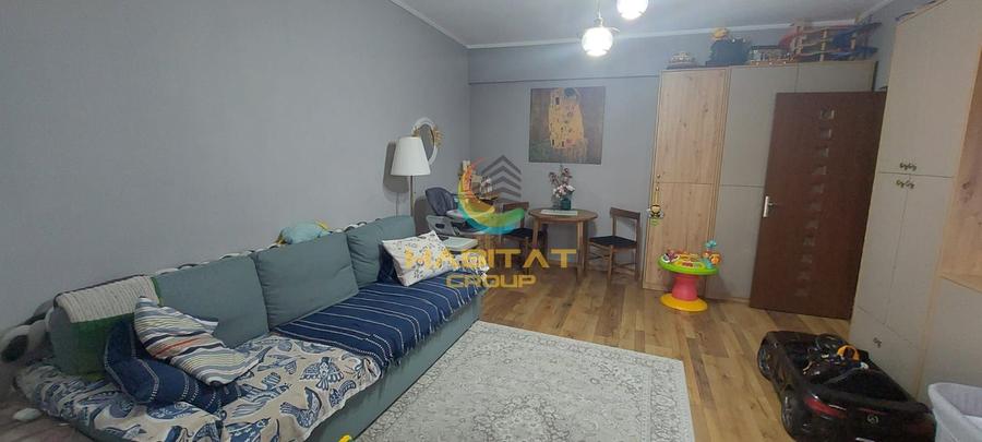 Apartament 2 camere mobilat + parcare- Turnu Magurele