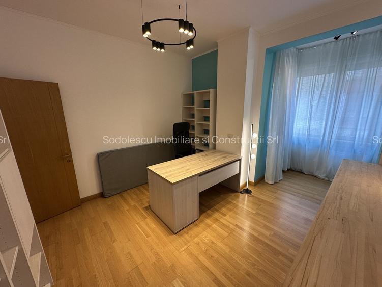 Apartament spatios zona Centrala - 21