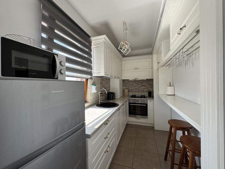 Apartament mobilat complet | Zona Palas | Terasa | Parcare privata