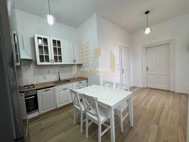 Apartament deosebit 3 camere decomandat | Parcare | Modern | Centru | Horea