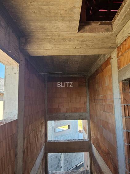 Casă de vânzare, 143 mp, teren 712 mp, zona Cârcea - 10