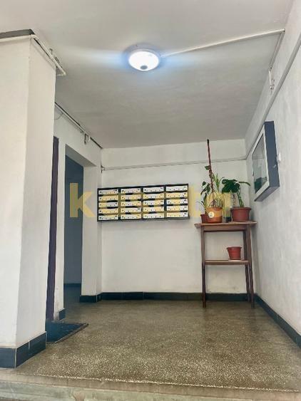 Vand 2 camere Baneasa