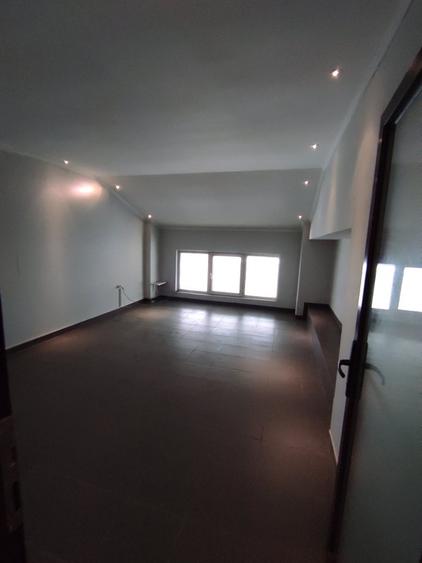 Spatiu de birouri 32 mp. Comision 0%