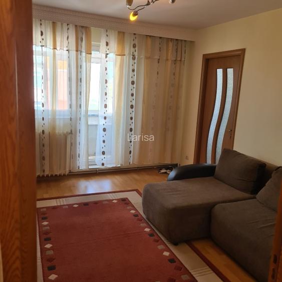 Închiriez apartament 3 camere semidecomandat, Podu Roș  - 4