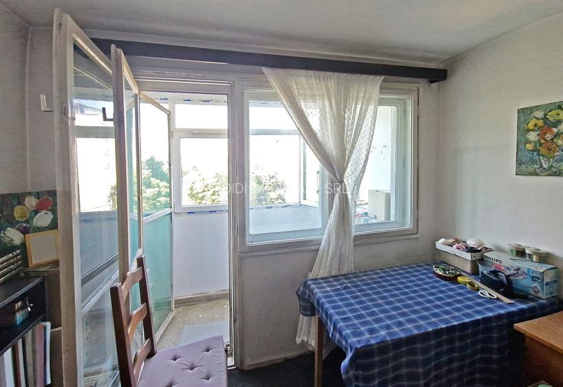 Vanzare 3 camere Zboina Neagra-Giulesti, 4/10, reabilitat, necesita renovare - 11