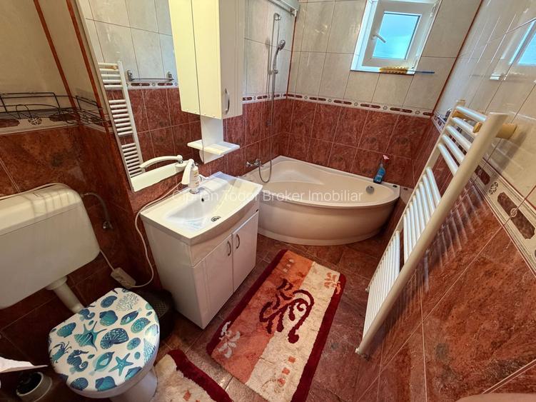 Apartament 2 camere de inchiriat, etaj 2 - zona Cetate - 7