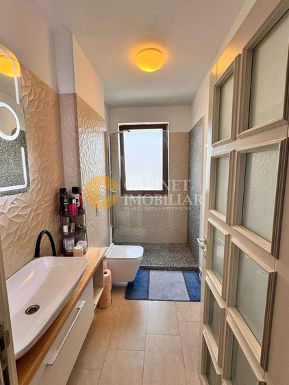 2 CAMERE DECOMANDAT--ETAJ 2--MOBILAT SI UTILAT-- ESQ VILLAGE 2