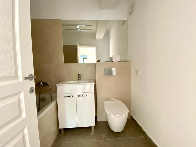 Apartament 3 camere cu gradina 93 mp, intabulat Capat Pacurari