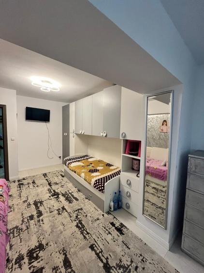 Apartament 3 camere, 80 mp, etaj 3 ,Radauti