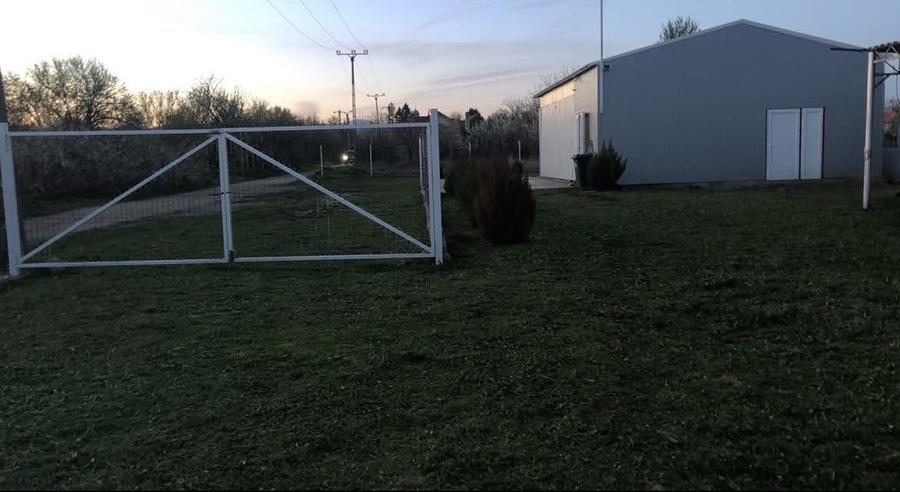 TEREN DE VÂNZARE – Direct Proprietar - Teren intravilan 2.000 mp + Hală modernă