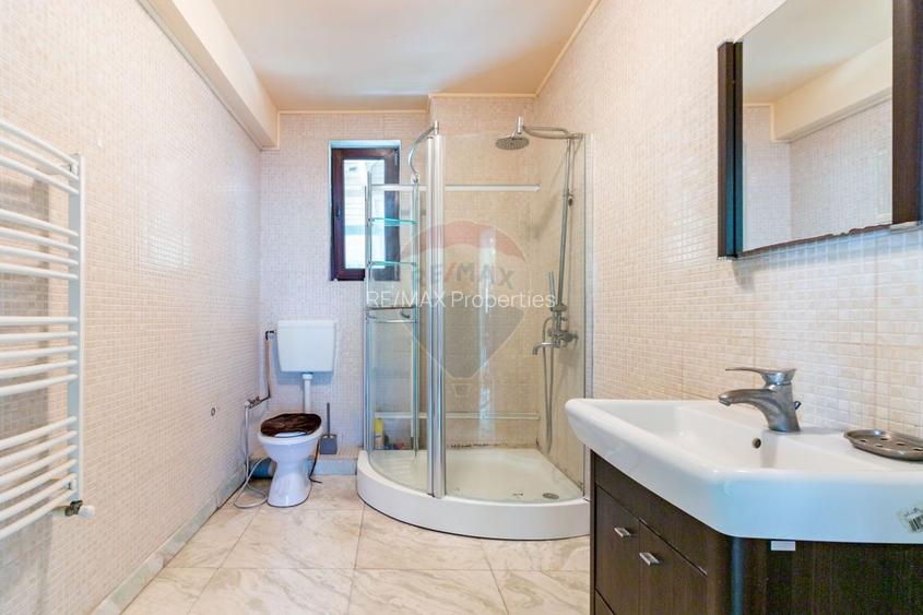 Casă / vilă de vânzare în Balotești | aprox. 350 mp | teren 1.015 mp - 39