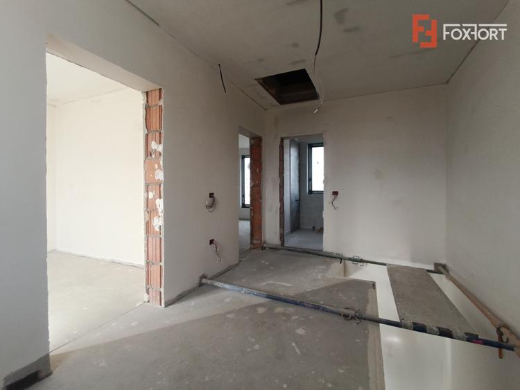 Casa insiruita cu 3 camere, 90 mp utili si teren de 300 mp, zona Giroc