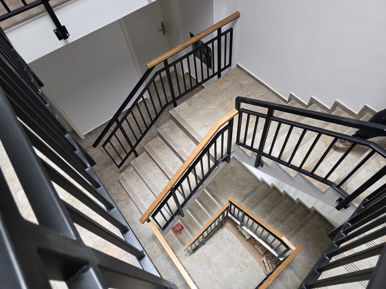 Apartament cu trei camere in vila, Primăverii, Sânpetru