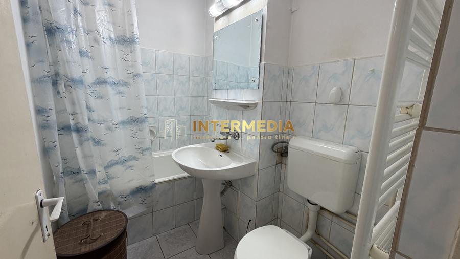 OKAZIE ! Garsoniera Spatioasa Mobilata Utilata CETATE M-uri Bulevard