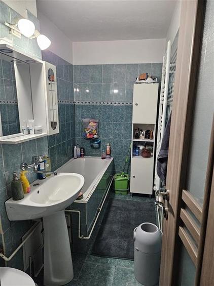 Apartament 2 camere decomandat zona Terezian
