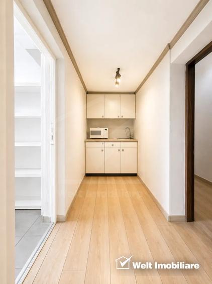 Spatiu comercial ,doua sali de desfacere, depozit, birou, Str.Fabricii