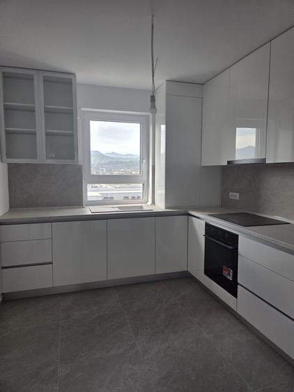 INCHIRIERE APARTAMENT 3 CAMERE