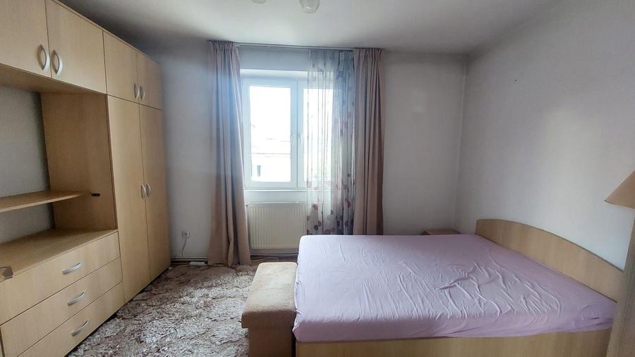 2 camere 48 mp, cu GARAJ, langa Sala Polivalenta, ideal investitie!!