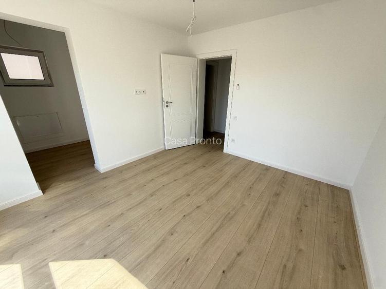 De vanzare Parte de Duplex, zona Centru. - 13