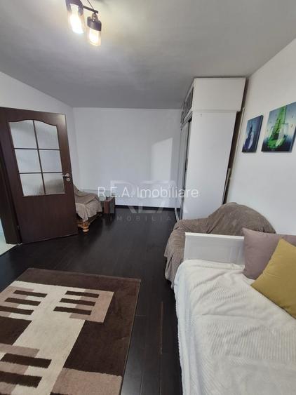 2 camere, et 7/10, bloc 1980, 57 mp-Gorjului - 2