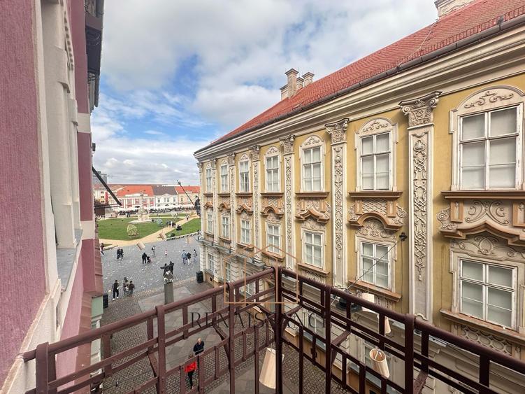 Piata Unirii 4 Camere | 180mp Etaj 2/3 | Palatul Bruck - renovat