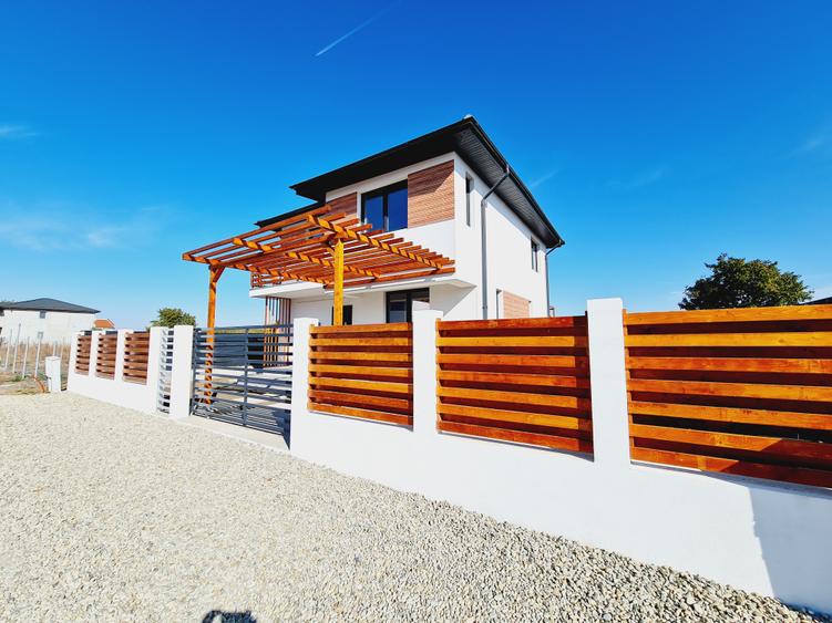 Casă individuală de vânzare nouă P+1, 4 camere, Berceni Ilfov, 330 mp | La cheie