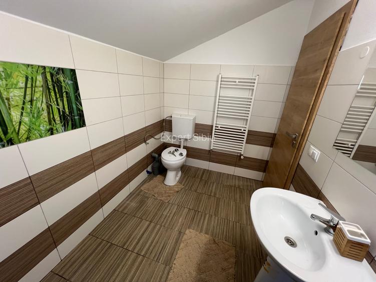 INCHIRIEZ casa 4 camere, tip duplex,renovata,zona Turnisor - 17