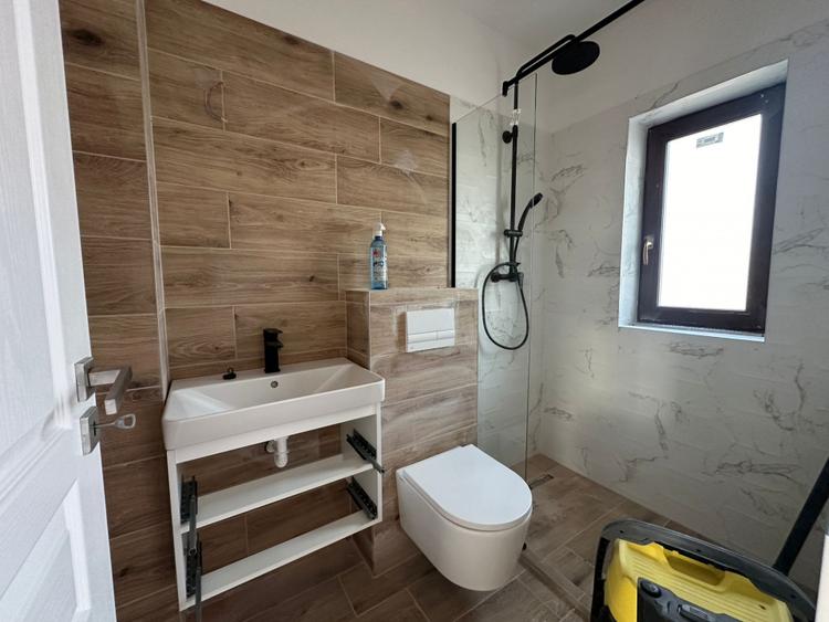 Duplex modern - 94 mp - Cartier asfaltat - Mosnita