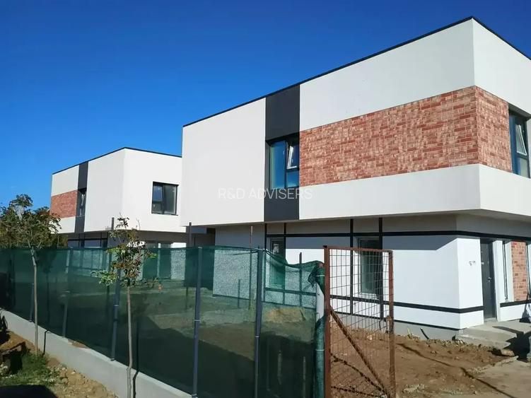 Duplex curte libera de 150mp + 60mp (2 locuri parcare) - 25