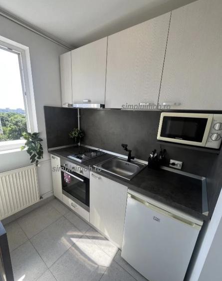 Garsoniera Renovata 50m Metrou Favorit 31mp