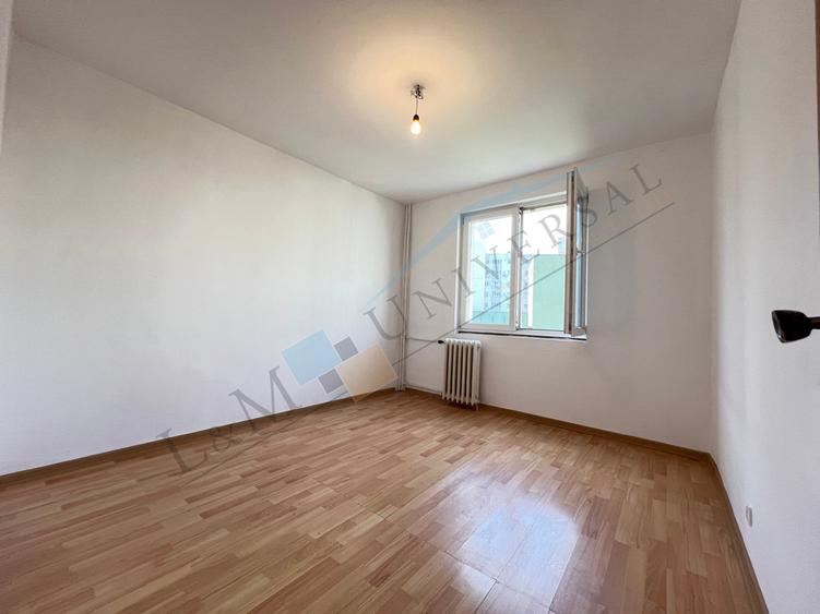 Vitan Mall-Mihai Bravu-7 minute Metrou, Apt 3 Camere,  Decomandat, Bloc 1980
