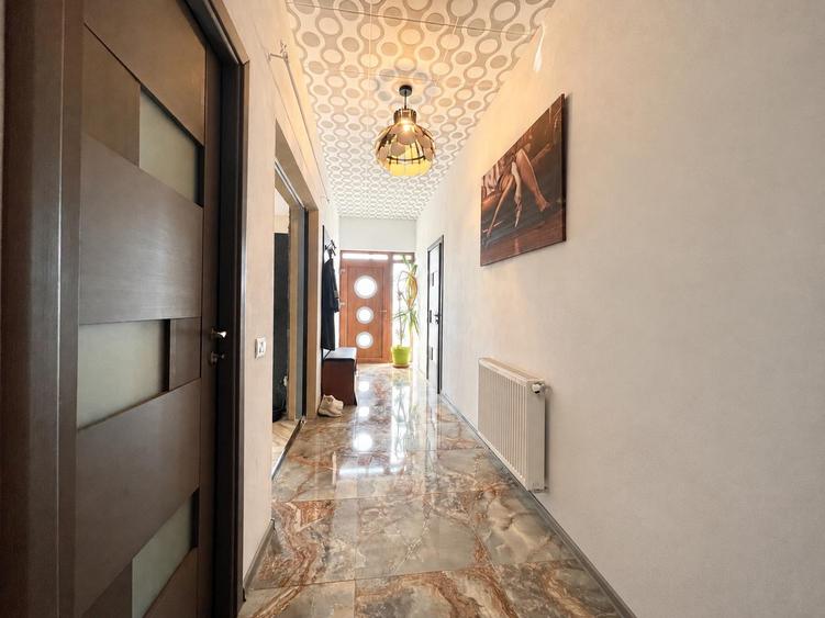 Casa Individuala pe parter 694mp teren - Mosnita Noua