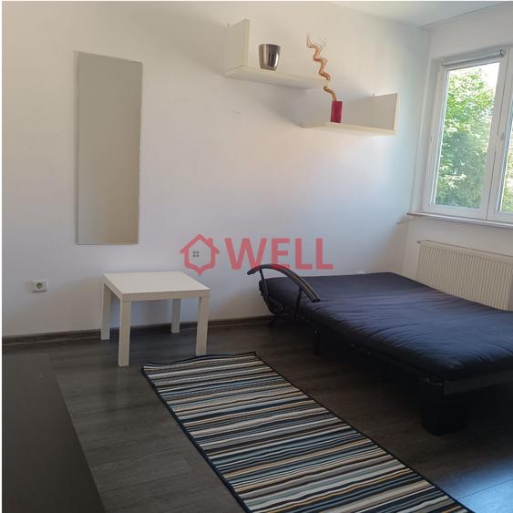 DE VÂNZARE APARTAMENT CU 3 CAMERE