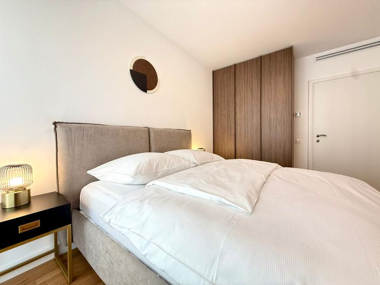 Apartament 3 camere-gradina de 40 mp Lebada Lake Residence+1 parcare subteran
