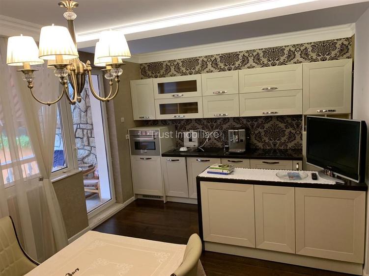 Casa 6 dormitoare l 500 MP l 3 Bai l Garaj l Zona Cetatuie