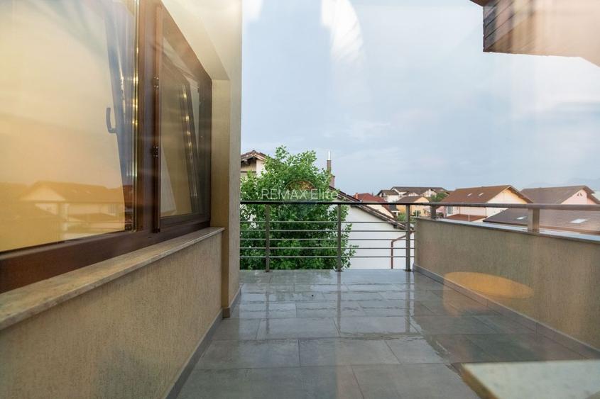 Casă / Vilă premium cu 6 camere de vânzare in Brasov - 37
