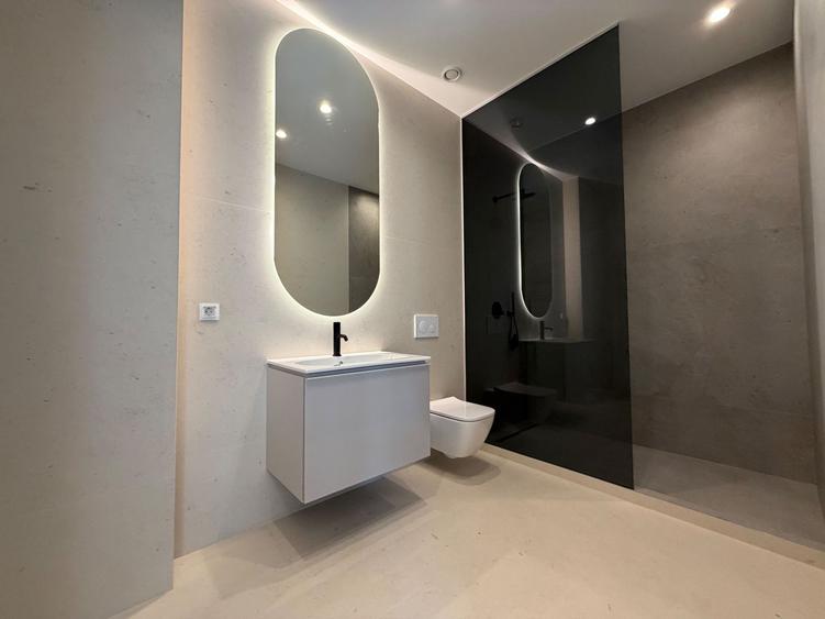 Penthouse Duplex Spectaculos de Închiriat  | Aviatiei Promenada