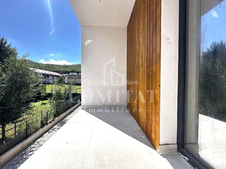 Duplex | Zona str Florilor-Floresti | 2 Locuri de parcare - 24