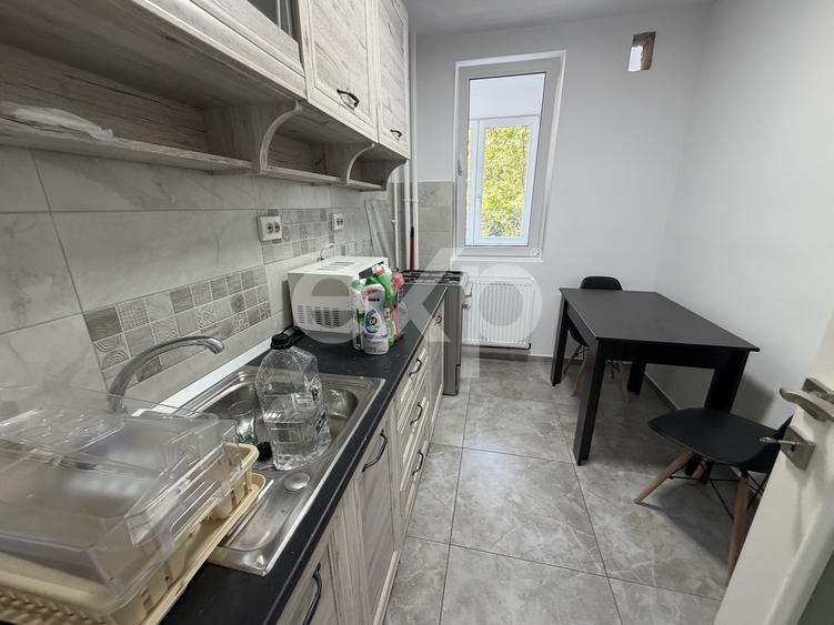 2 camere decomandate 3 minute metrou Grigorescu Etaj 1