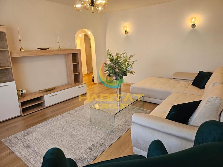 3 camere - liber - foarte curat