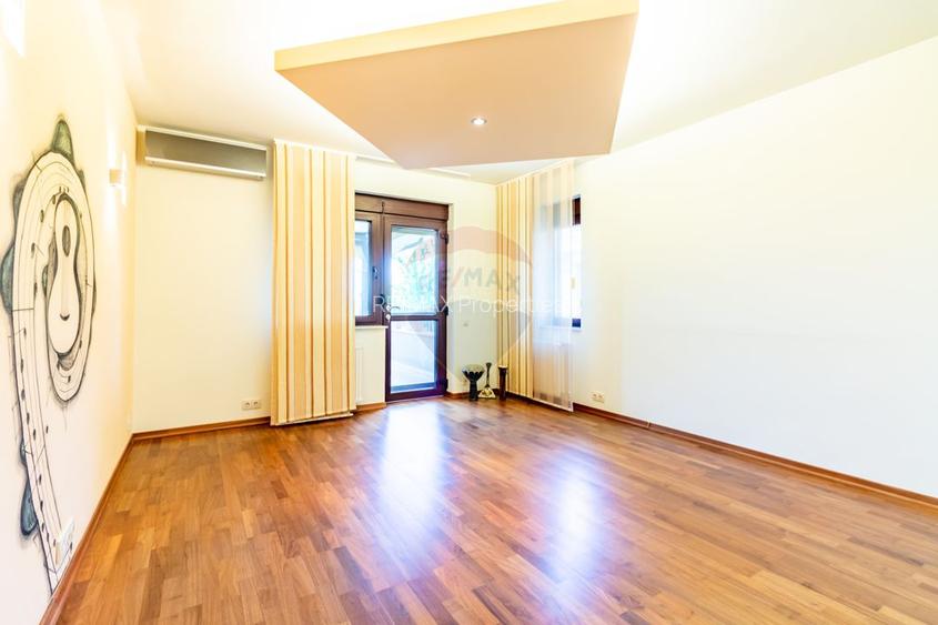 Vila premium de vanzare Balotesti/ piscina/ ponton/ deschidere la lac - 34