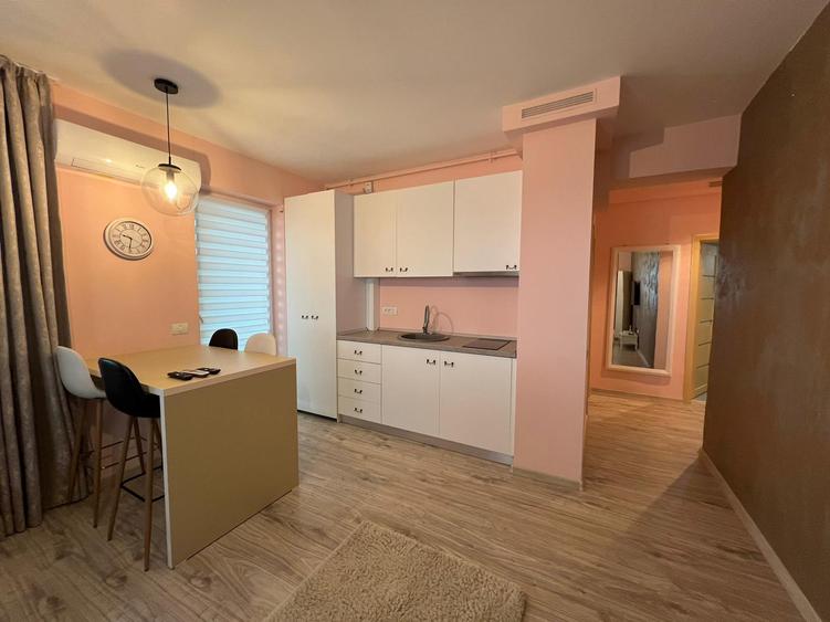 Apartament 2 camere, Statiunea Mamaia Complex Moonlight 650 euro