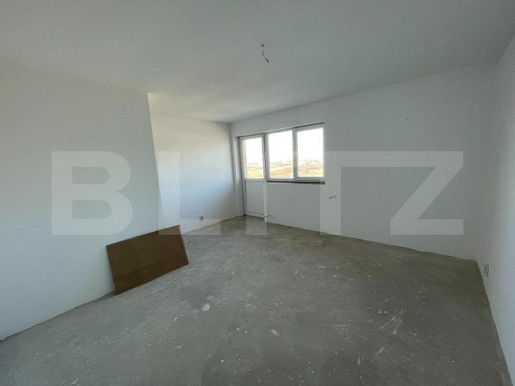 Proprietate P+2+M cu 7 apartamente, 500 mp utili, zona Lapus