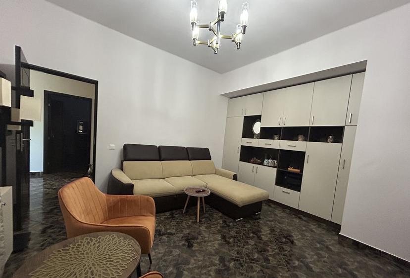 COTROCENI. DR. LISTER, ARENELE BNR, AP 2 CAM , ET 1 IN VILA P+2, CURTE EXCLUSIVA