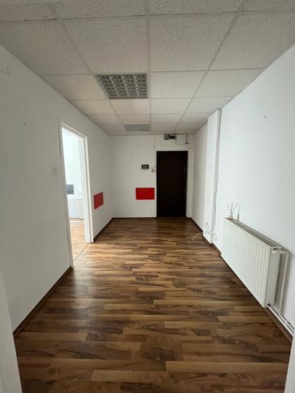 2 camere parter Calea Victoriei-Moxa, ideal birou, cabinete