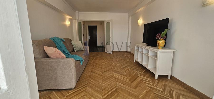 2 camere decomandate – Bulevardul Unirii nr. 8-Palatul Parlamentului