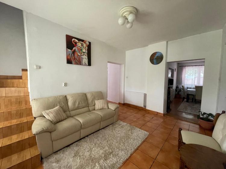 Casa familiala, 5 camere, zona buna, linistita