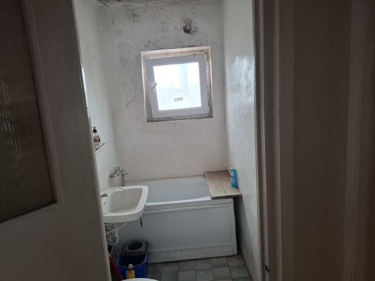 Apartament 2 camere, etaj 4/4, 42 mp totali, zona Sud – Mausoleul Eroilor