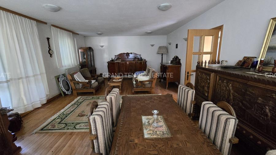 Vanzare vila P+1+M cu 5 camere, casa batraneasca , 2 garaje, teren 9249mp, - 5